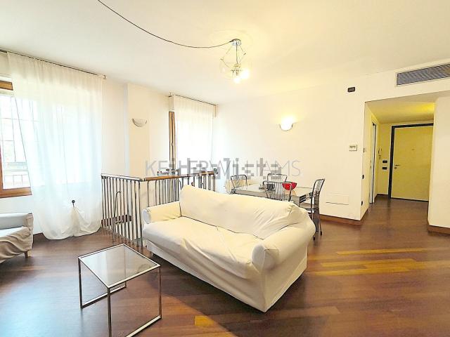 Appartamento in vendita di 85 m² in Via Giovanni Segantini