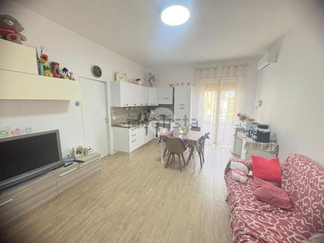 Appartamento in vendita di 85 m² in Via Giorgio Perlasca, 56