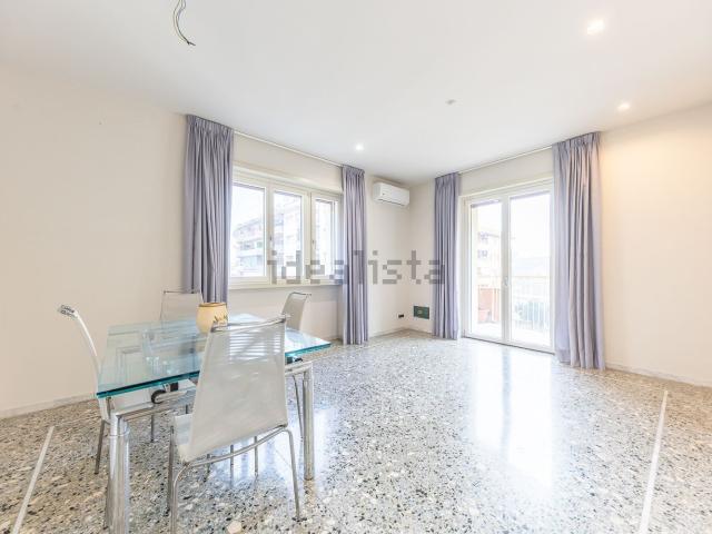 Appartamento in vendita di 85 m² in Via Giorgio Scalia, 10