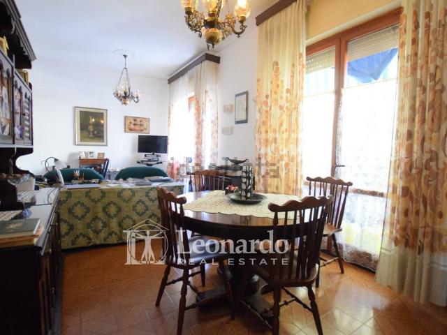 Appartamento in vendita di 85 m² in Via Giacomo Leopardi