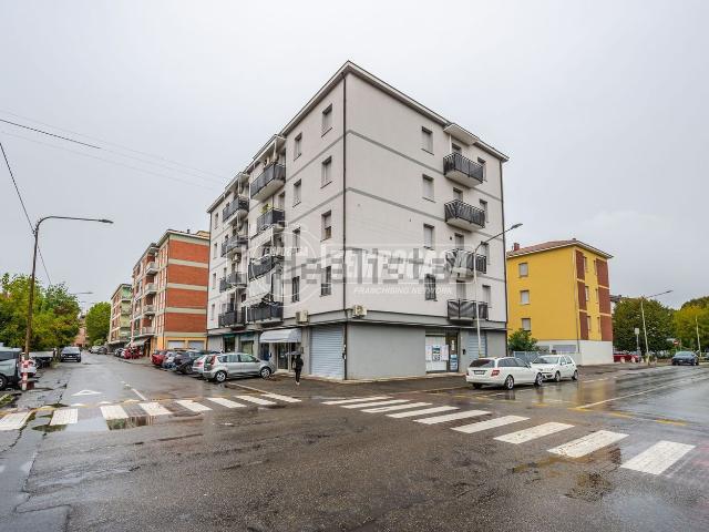 Appartamento in vendita di 85 m² in Via Giacomo Puccini, 67