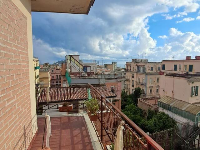Appartamento in vendita di 85 m² in Via Girolamo Cerbone
