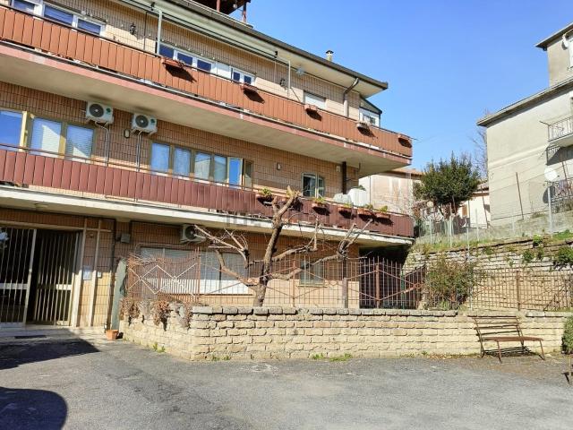 Appartamento in vendita di 85 m² in Via Giulio II