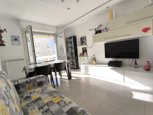 Appartamento in vendita di 85 m² in Via Giuliano Visconti Prasca, 3