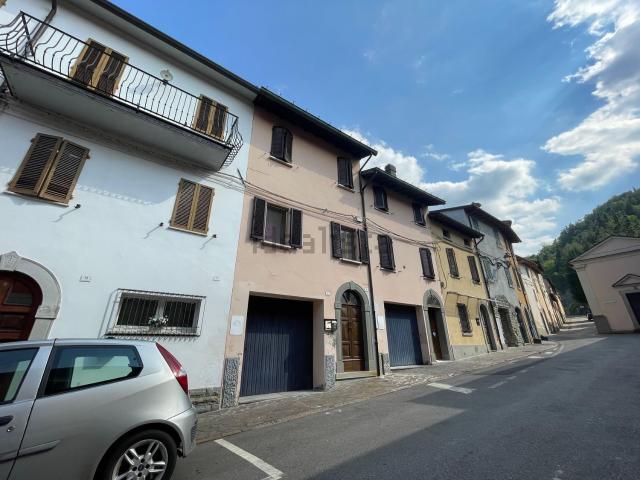 Appartamento in vendita di 85 m² in Via Giuseppe Mazzini, 19