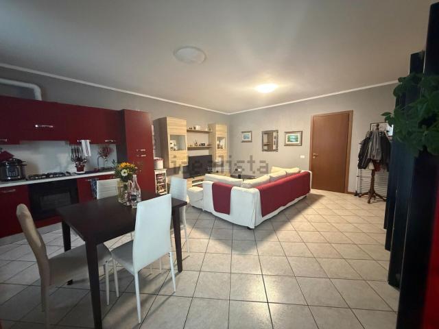 Appartamento in vendita di 85 m² in Via Giuseppe Mazzini, 7
