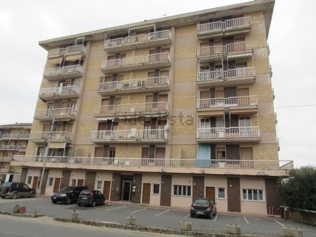Appartamento in vendita di 85 m² in Via Guglielmo Oberdan, 76