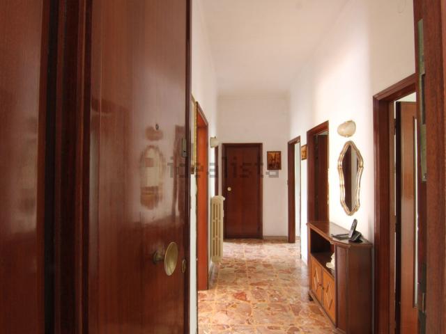 Appartamento in vendita di 85 m² in Via Gustavo Console, 5