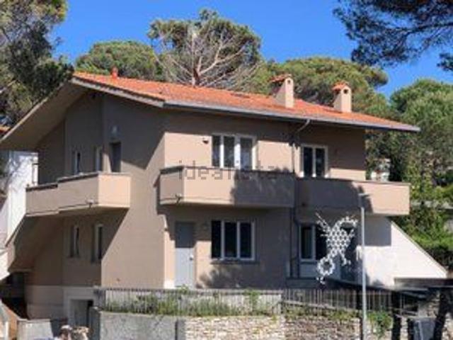 Appartamento in vendita di 85 m² in Via Isonzo, 1