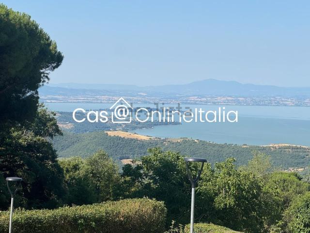Appartamento in vendita di 85 m² in Via IV Novembre