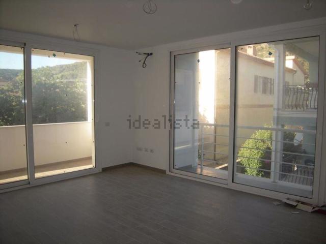 Appartamento in vendita di 85 m² in Via la Vallèe