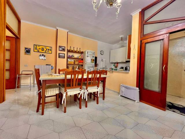 Appartamento in vendita di 85 m² in Via Lavinaio