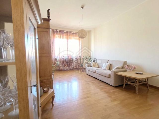 Appartamento in vendita di 85 m² in Via Leinì, 41