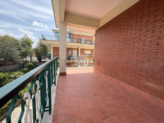 Appartamento in vendita di 85 m² in Via Licciana Nardi, 21