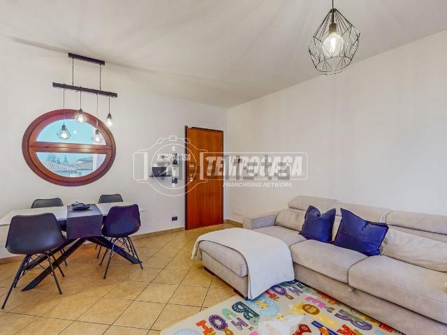 Appartamento in vendita di 85 m² in Via Livio Orlandi, 7
