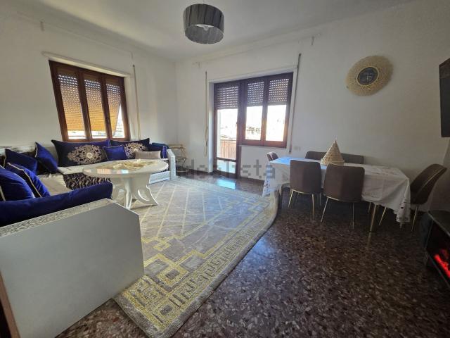 Appartamento in vendita di 85 m² in Via Lombardia, 25