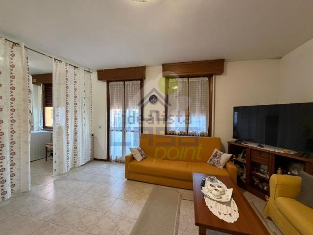 Appartamento in vendita di 85 m² in Via Lonato