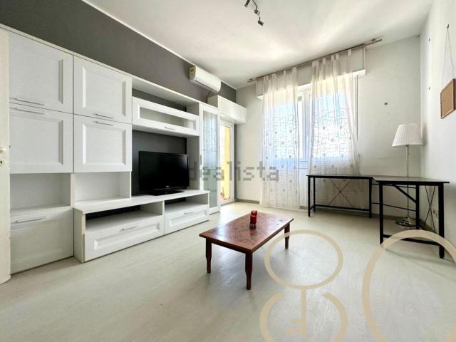 Appartamento in vendita di 85 m² in Via Lodovico Il Moro, 105