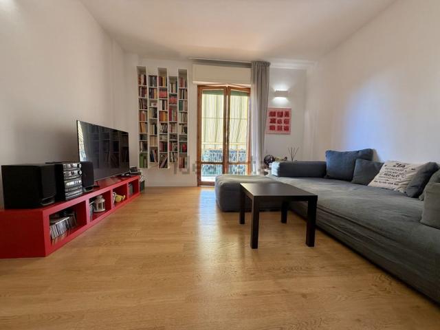 Appartamento in vendita di 85 m² in Via Lucania