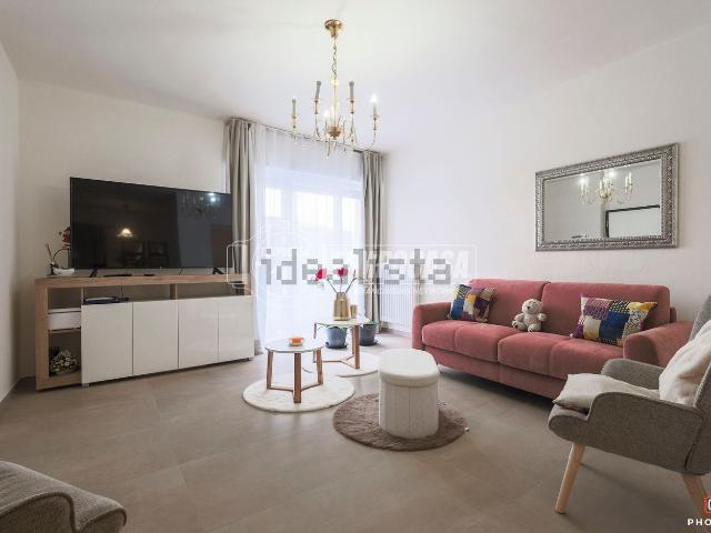 Appartamento in vendita di 85 m² in Via Luigi Valeriani