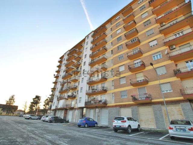 Appartamento in vendita di 85 m² in Via Luigi Einaudi, 12