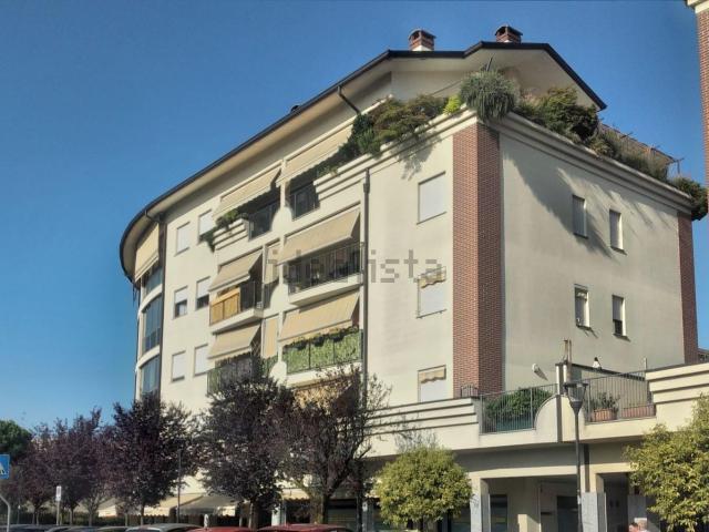 Appartamento in vendita di 85 m² in Via Luigi Einaudi