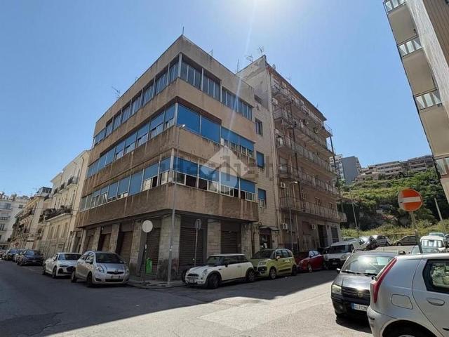 Appartamento in vendita di 85 m² in Via Maffei, 13