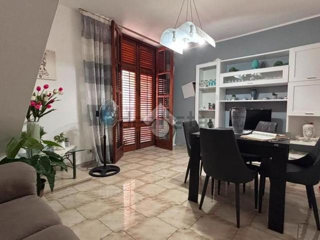 Appartamento in vendita di 85 m² in Via Marchese Natale, 7