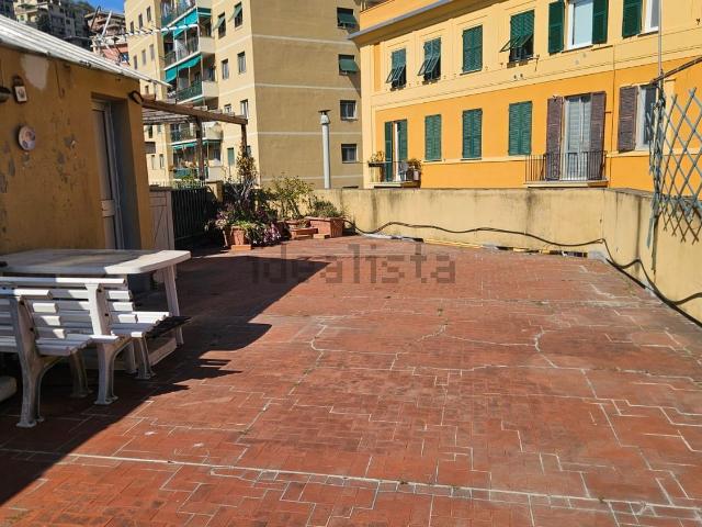 Appartamento in vendita di 85 m² in Via Marina di Robilant