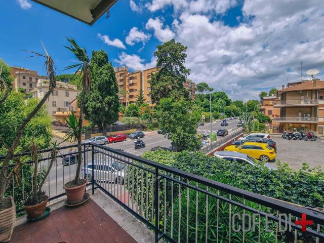 Appartamento in vendita di 85 m² in Via Mattia Battistini, 230