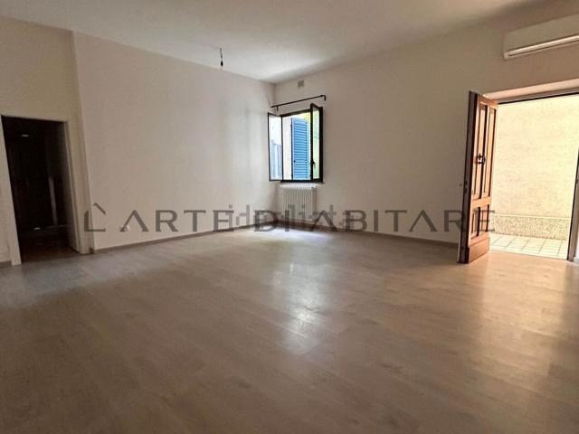 Appartamento in vendita di 85 m² in Via Melozzo da Forlì, 4