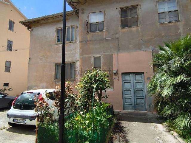 Appartamento in vendita di 85 m² in Via Mincio, 5