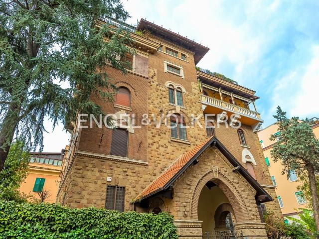 Appartamento in vendita di 85 m² in Via Michele Amari