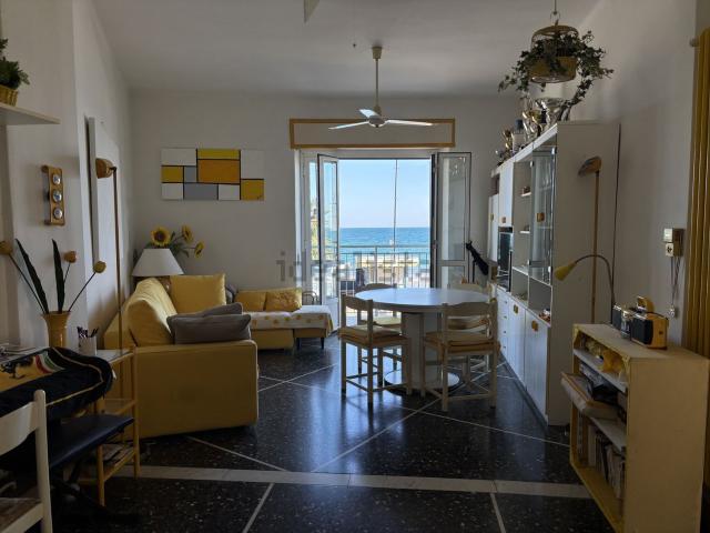 Appartamento in vendita di 85 m² in Via Milano, 10