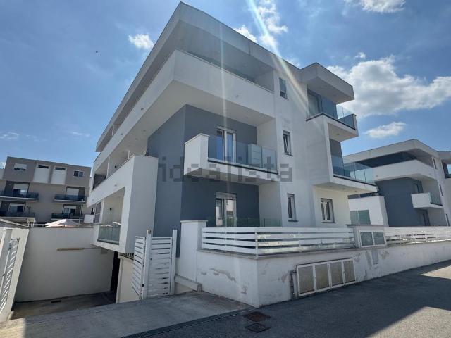 Appartamento in vendita di 85 m² in Via Monte della Taglia, 60