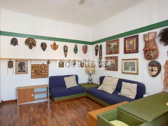 Appartamento in vendita di 85 m² in Via Monviso, 37