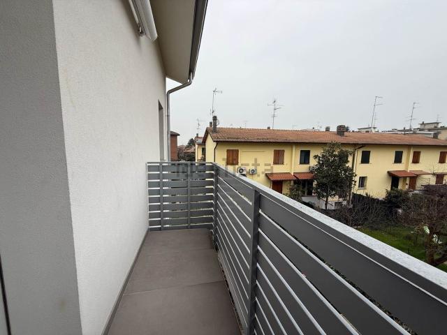 Appartamento in vendita di 85 m² in Via Mons. G. Cavazzuti, 32