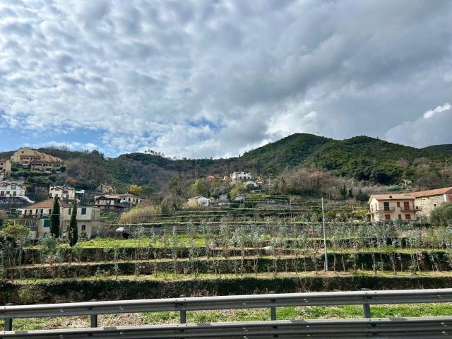 Appartamento in vendita di 85 m² in Via N. Rembado