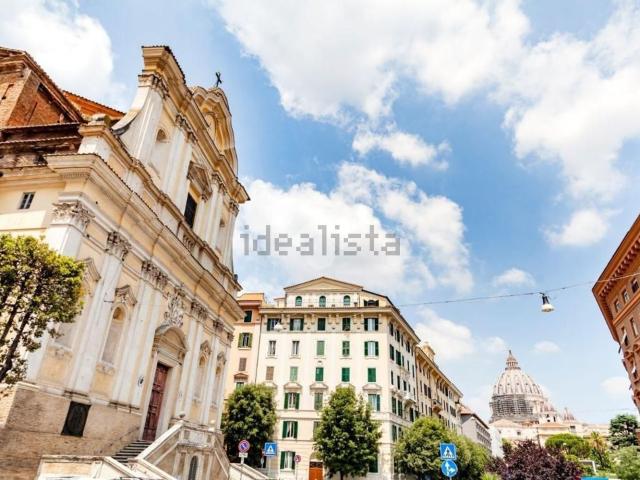 Appartamento in vendita di 85 m² in Via Nicolò III, 6