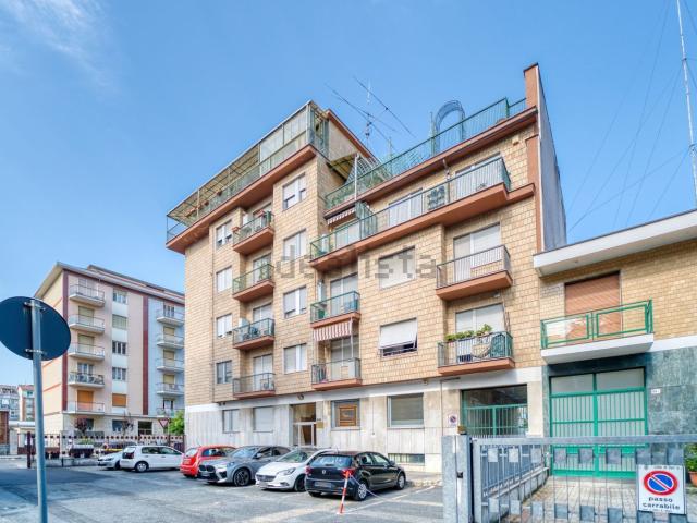 Appartamento in vendita di 85 m² in Via Nicomede Bianchi, 106