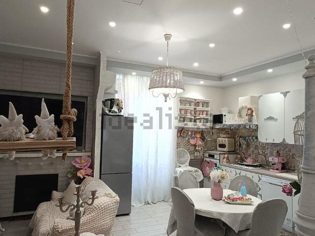 Appartamento in vendita di 85 m² in Via Nuovalucello, 87