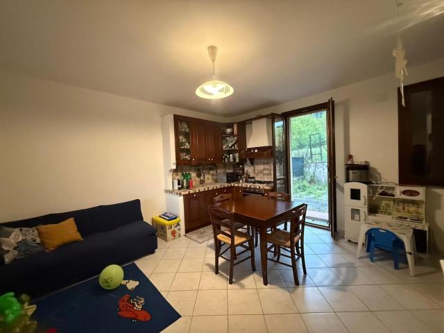 Appartamento in vendita di 85 m² in Via Orme, 261
