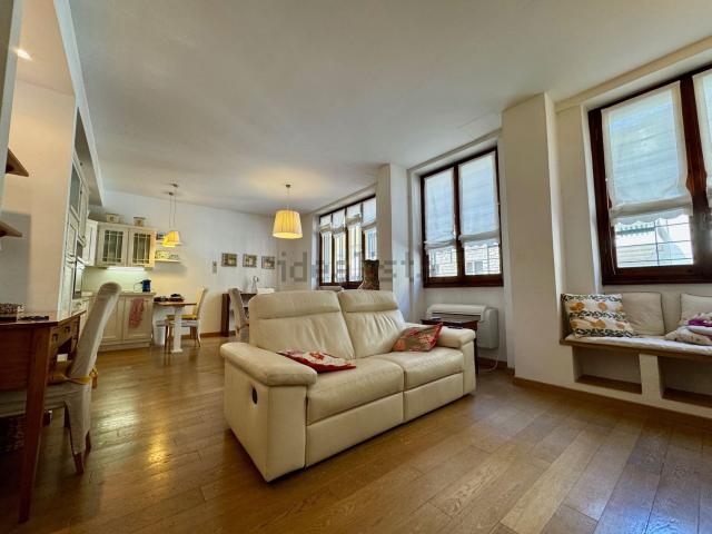 Appartamento in vendita di 85 m² in Via Orcagna