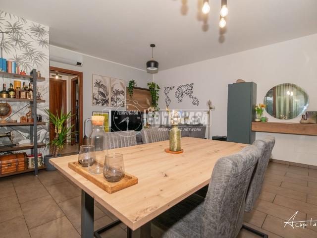 Appartamento in vendita di 85 m² in Via Partecipanza, 1