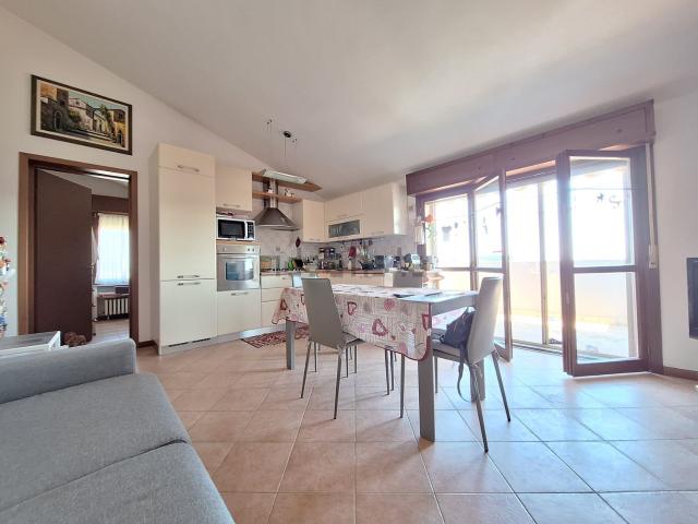 Appartamento in vendita di 85 m² in Via Paradigna, 62