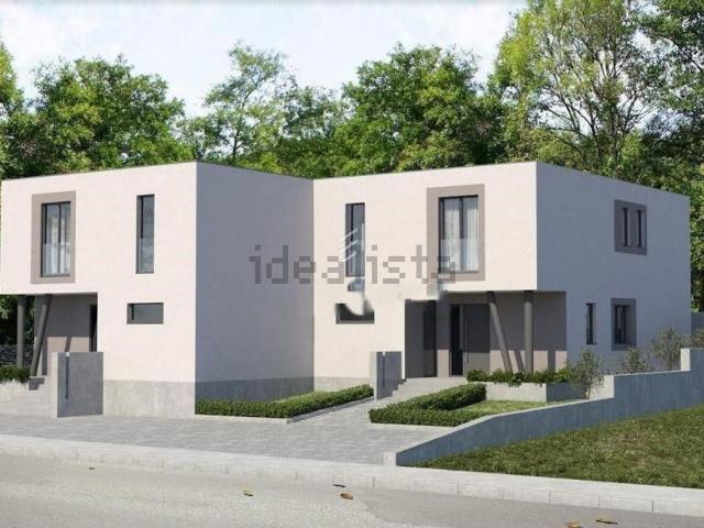 Appartamento in vendita di 85 m² in Via Passo Buole