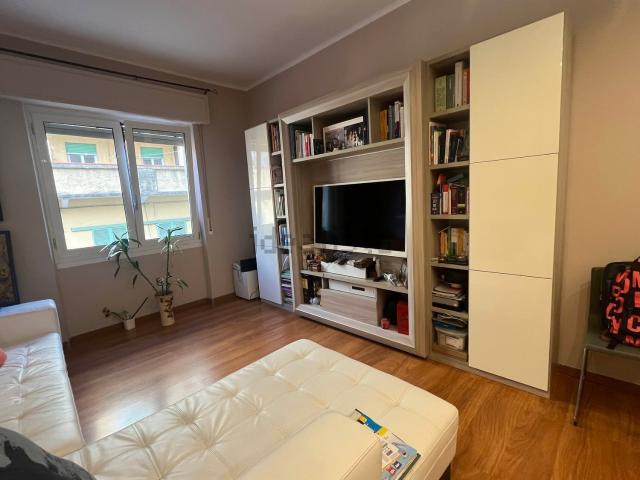 Appartamento in vendita di 85 m² in Via Peirogallo