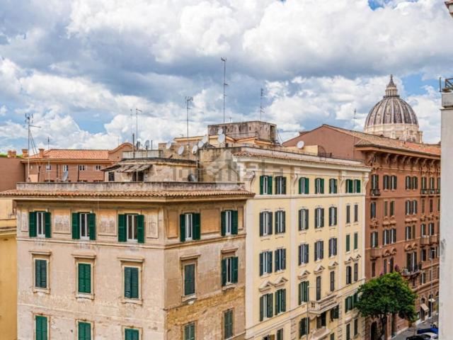 Appartamento in vendita di 85 m² in Via Pelagio I, 9