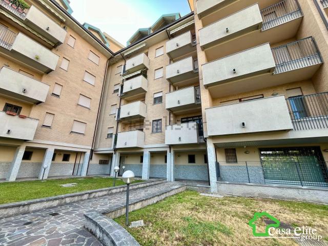 Appartamento in vendita di 85 m² in Via per Carpiano, 2