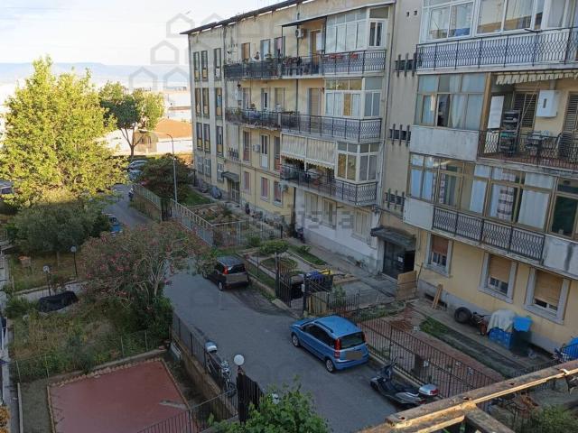 Appartamento in vendita di 85 m² in Via Pietro Da Messina